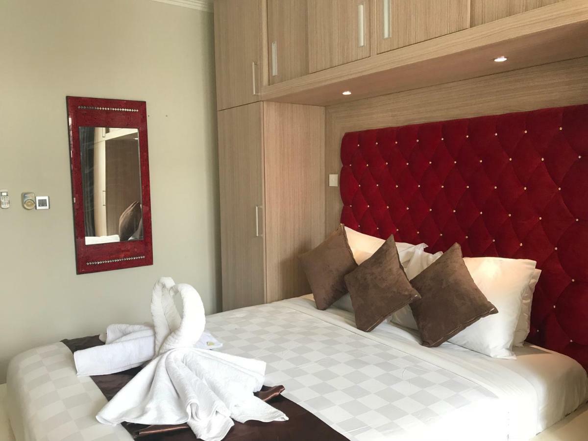 Kuta Regency B10 One Bedroom Villa *